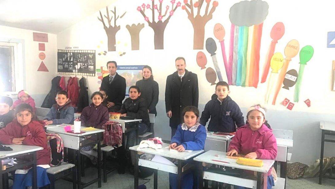 İlçe Milli Eğitim Müdürümüz Selahattin KARAKURT  Kepenek, Pınarlı, Gündeğer ve Kırık ilkokullarını ziyaret etti..