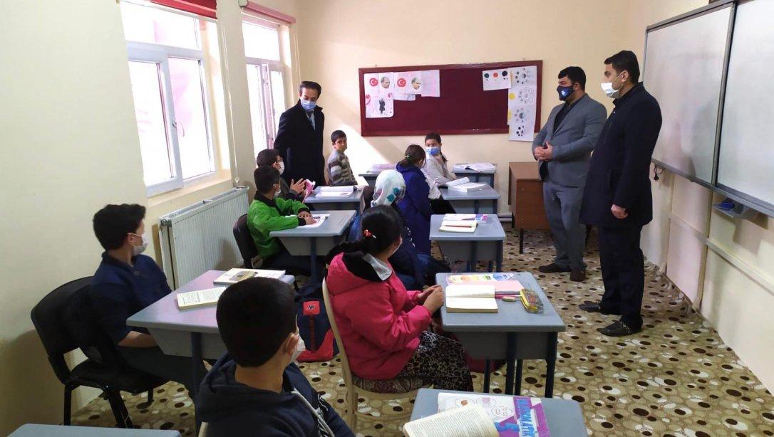 Köy Okullarımızda Yüz Yüze Eğitim Heyecanı