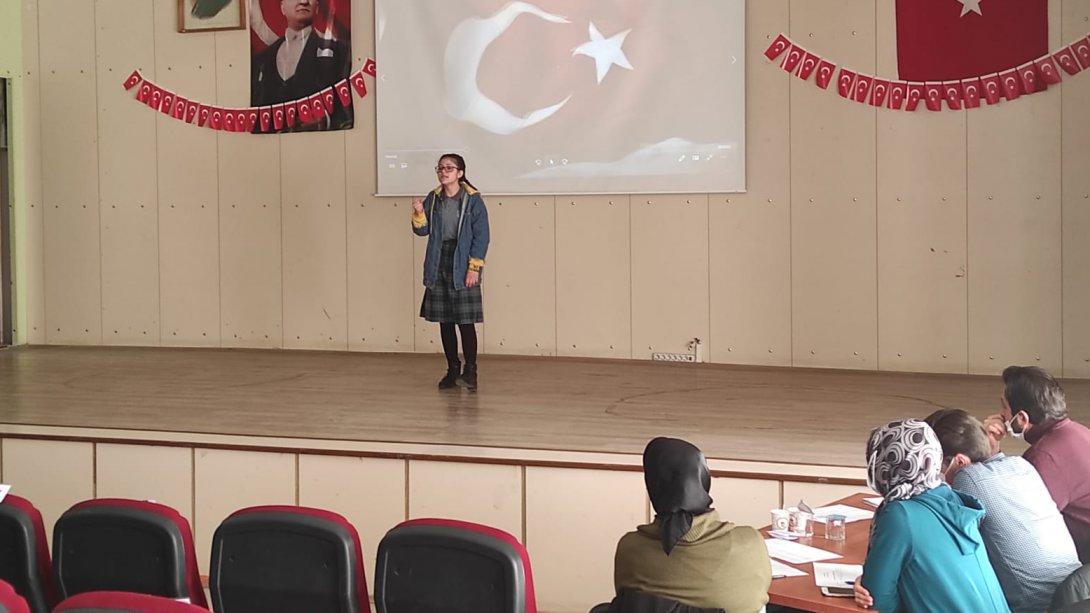 İlçemiz Okullarında  İstiklal Marşı'nı Güzel Okuma Yarışması Yapıldı  
