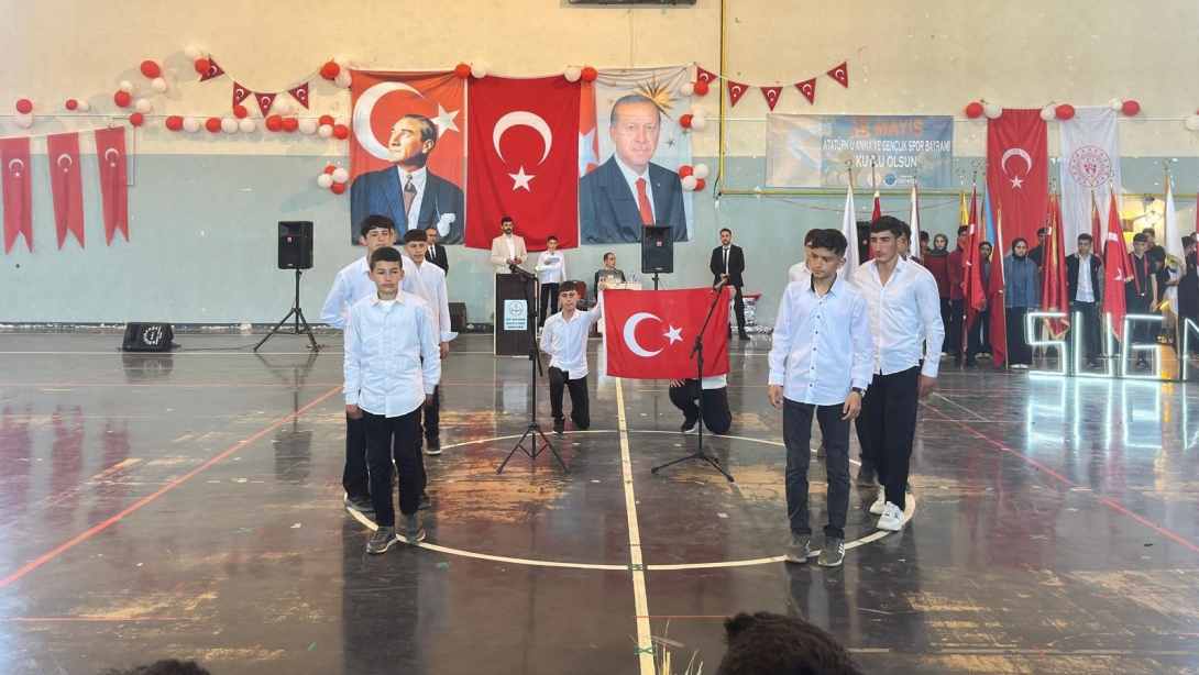19 Mayıs Atatürk'ü Anma, Gençlik ve Spor Bayramı'nın 106. Yıl Dönümünü Kutlama Programı